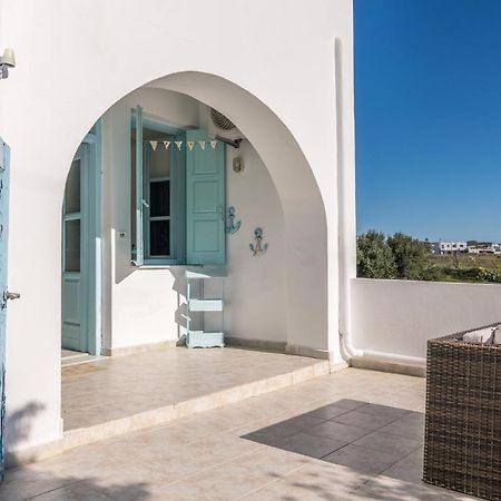 Stefania'S Cycladic Apartments I Адамас Екстер'єр фото