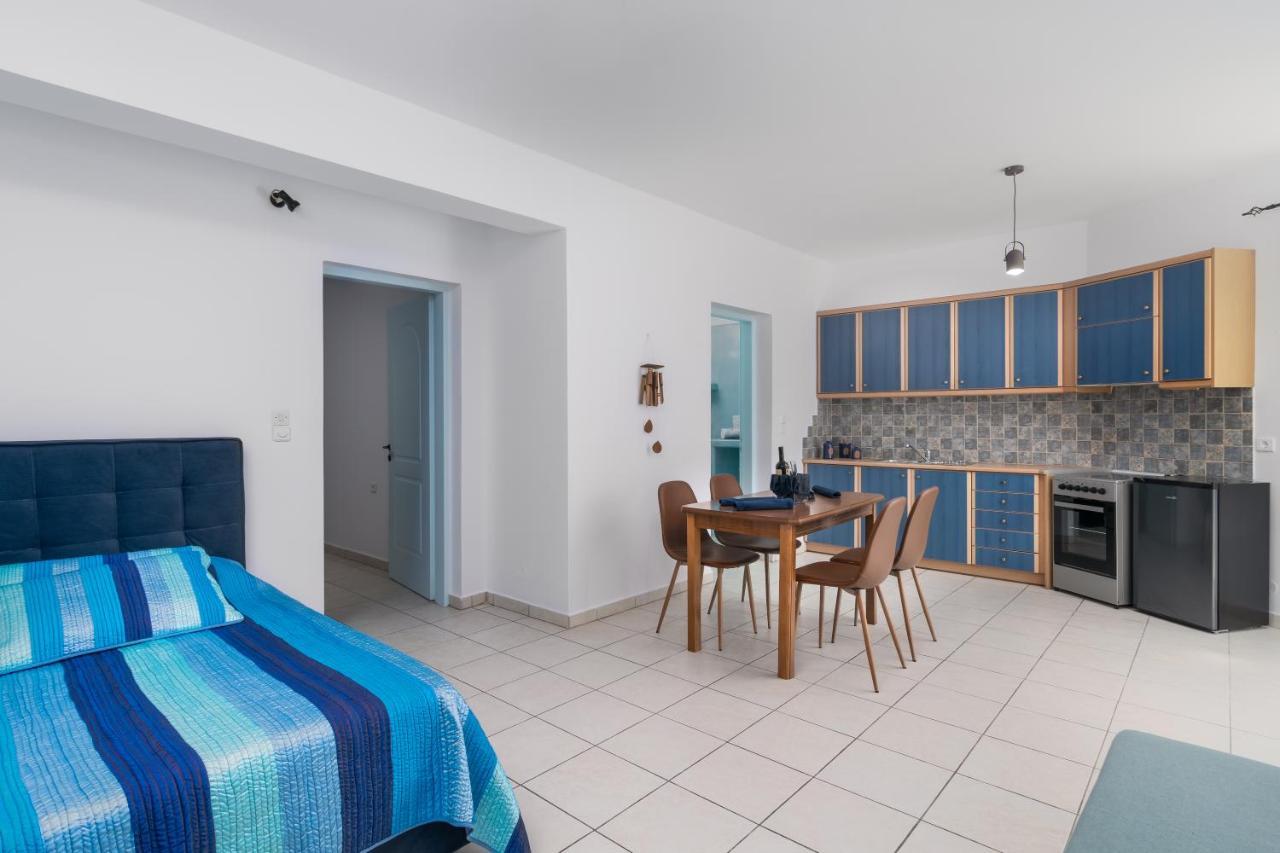 Stefania'S Cycladic Apartments I Адамас Екстер'єр фото